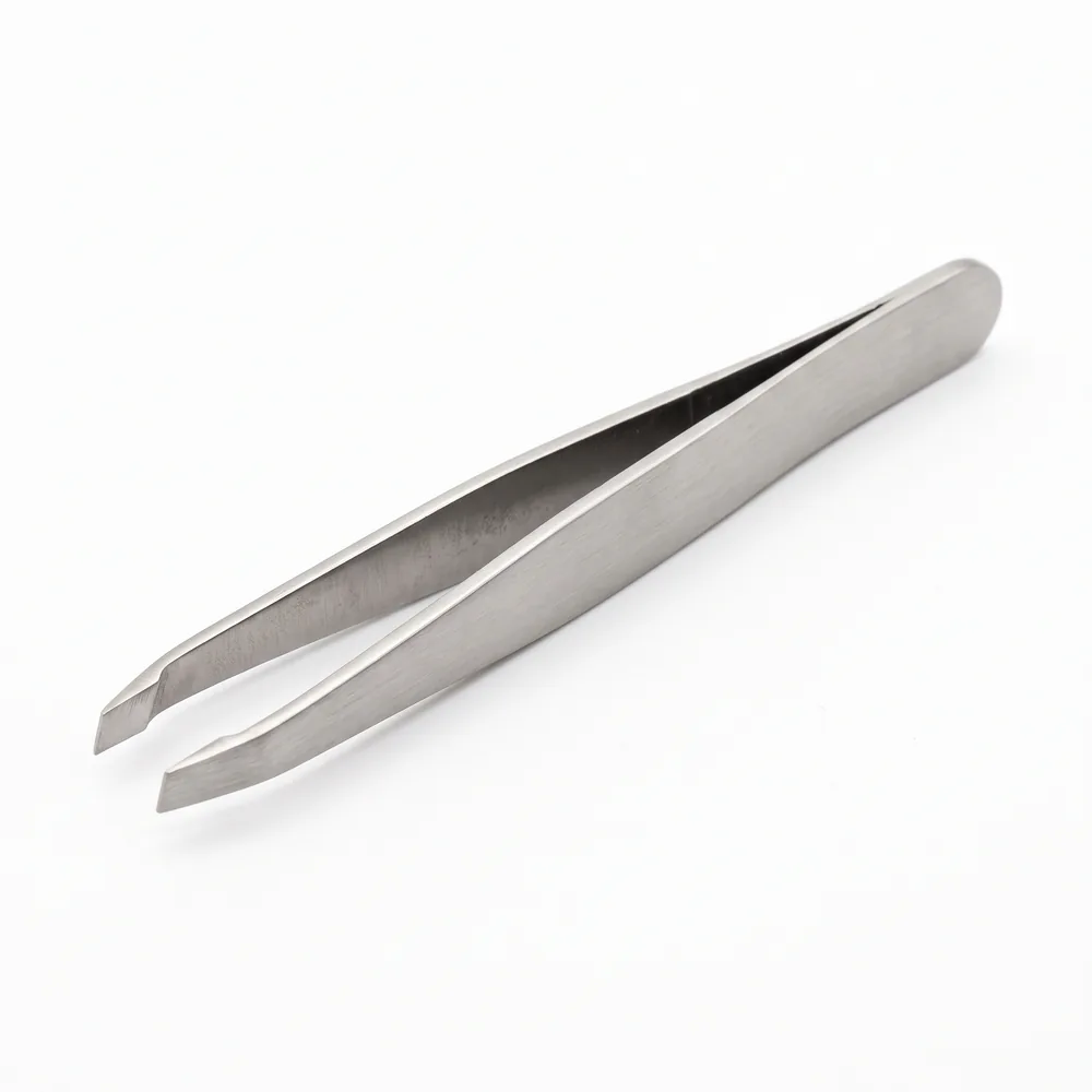 Stainless steel slanted-tip beauty tweezer